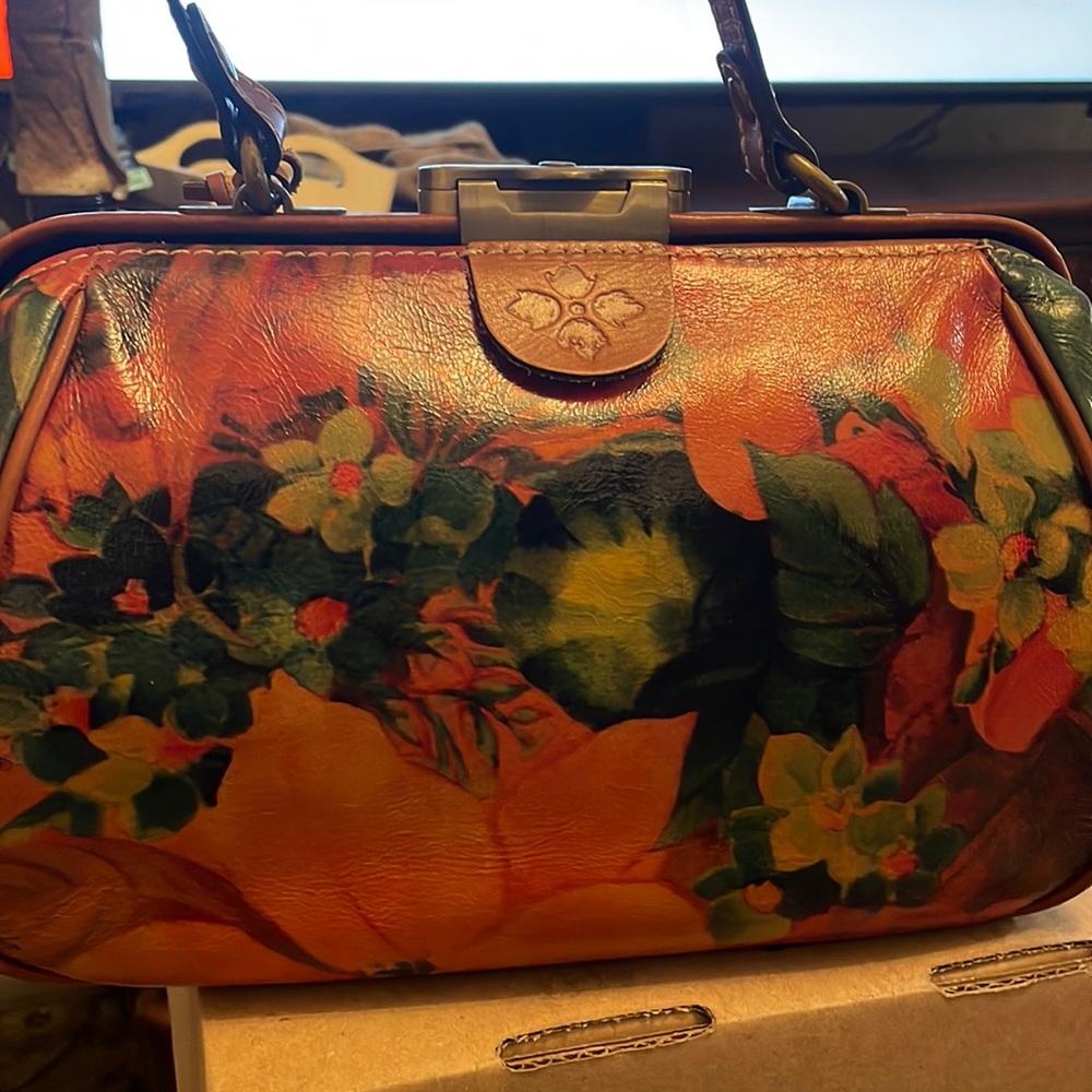 Patricia Nash handbag